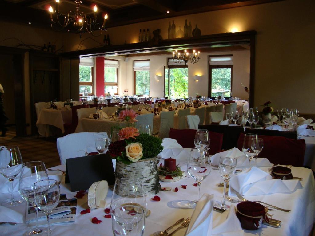 Hotel Restaurant Paradeismuehle Klingenberg am Main Kültér fotó